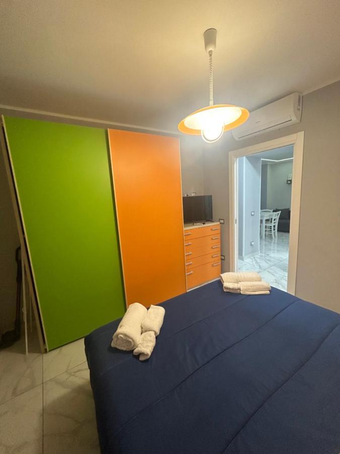 Appartamento Casa Vacanze Qs 10 Napoli Esterno foto